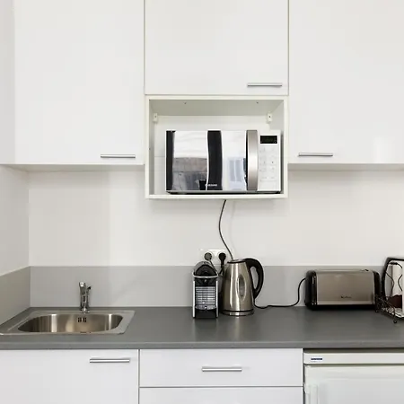 Appartement Elegant Proche Palais Des Festivals Cannes
